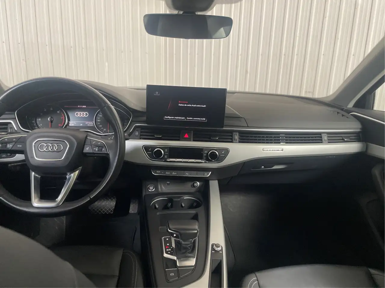 Audi A4 снимка Audi A4