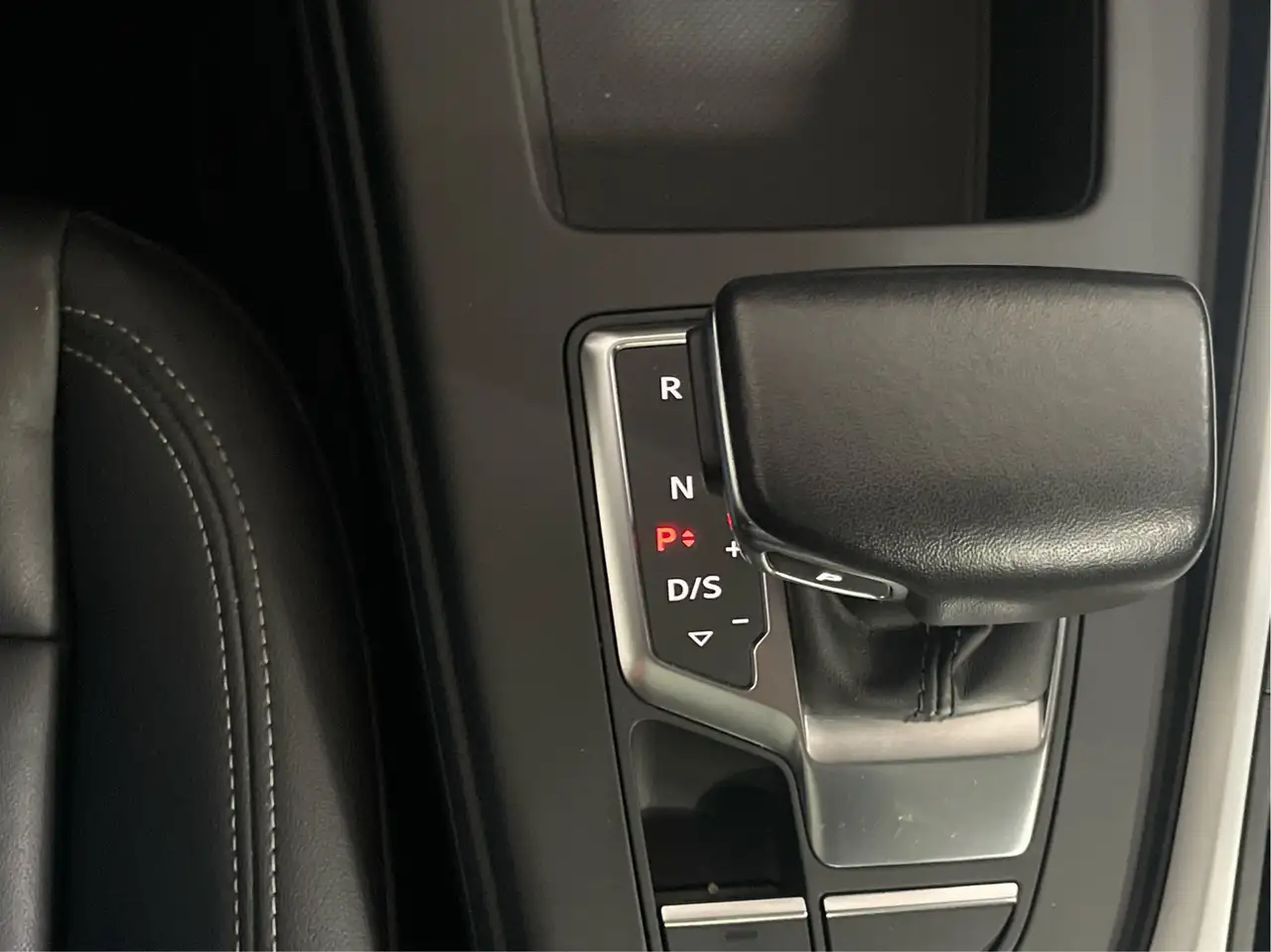 Audi A4 снимка Audi A4