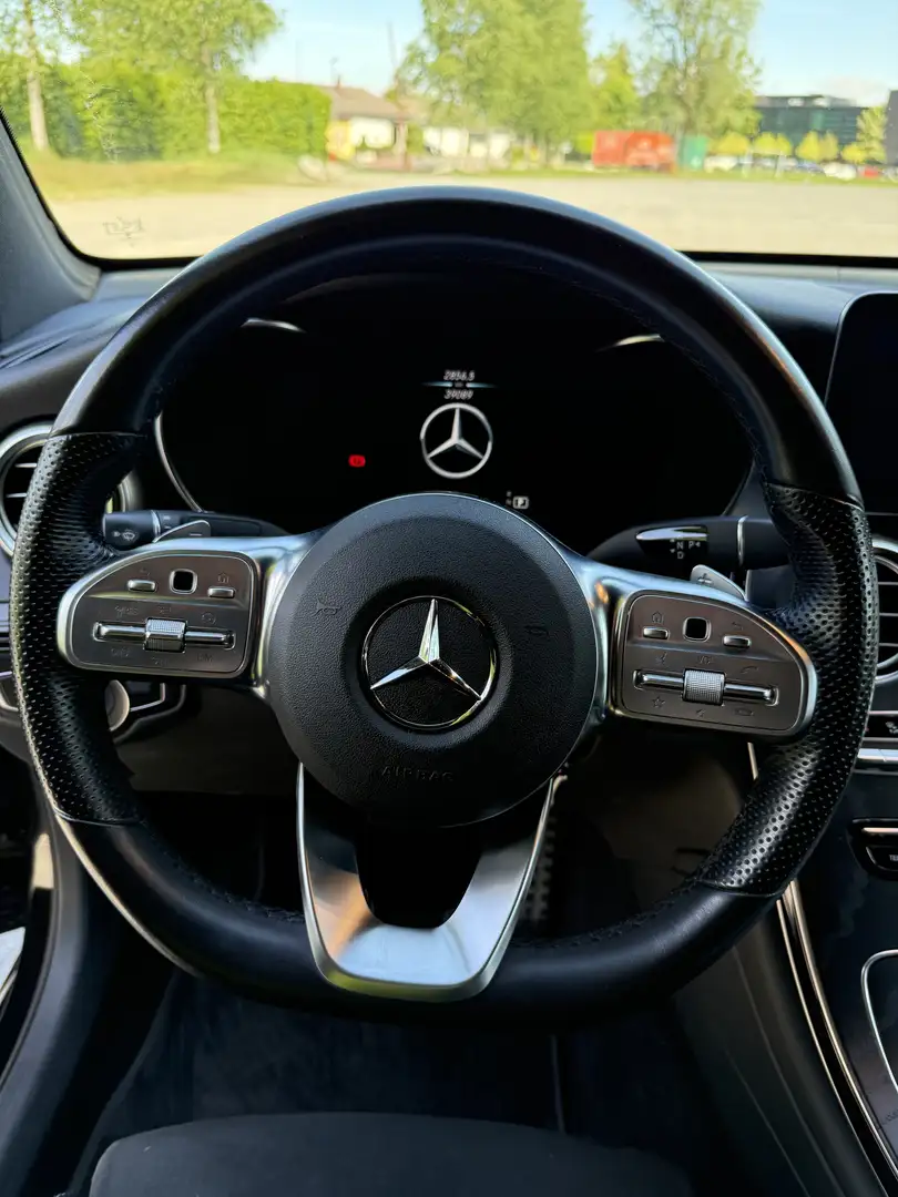 Mercedes-Benz GLC 220 d Coupé 4MATIC Aut. - 2