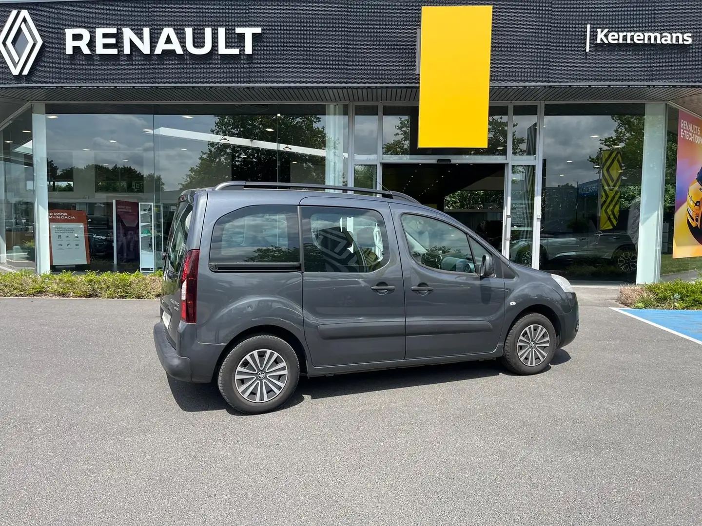 Peugeot Partner Peugeot Partner 1.6 Benzine 2014  108.050km - 1