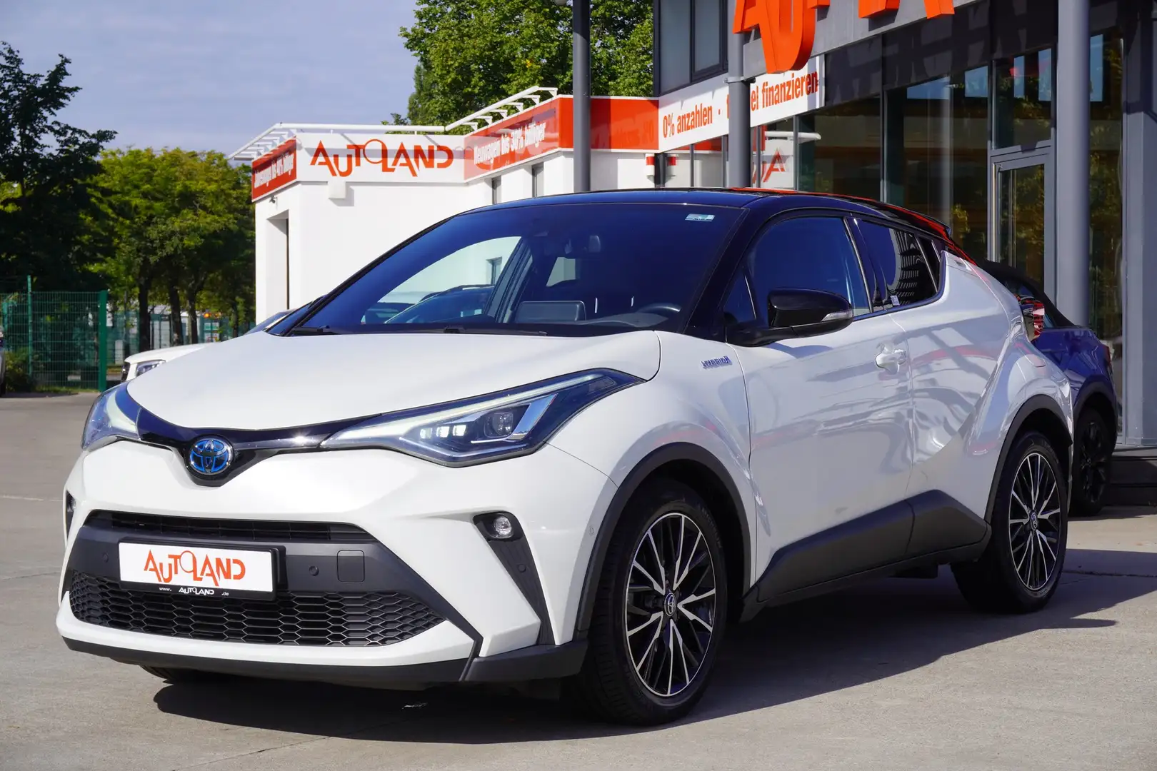 Toyota C-HR 2.0 Hybrid Lounge LED Navi ACC Kamera JBL Bianco - 2
