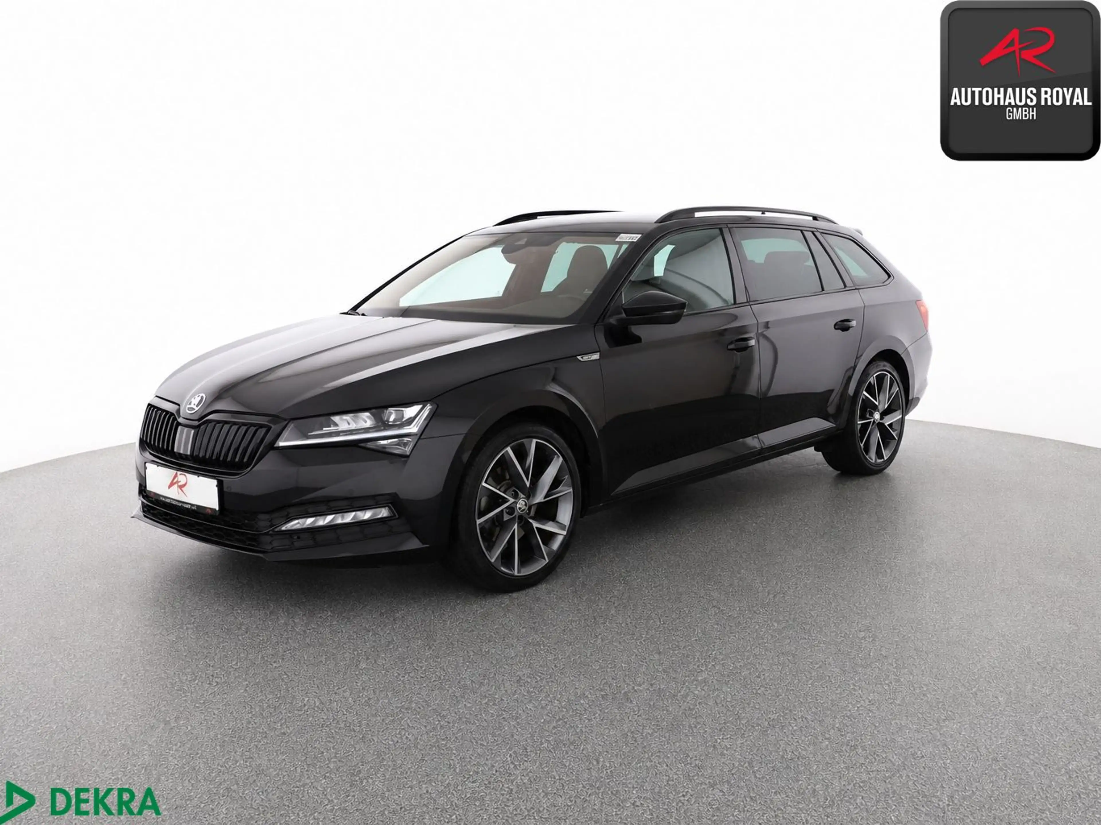 Skoda Superb Combi 2.0 TDI SPORTLINE KAMERA,KESSY,ACC