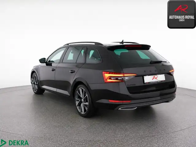 Skoda Superb view 3