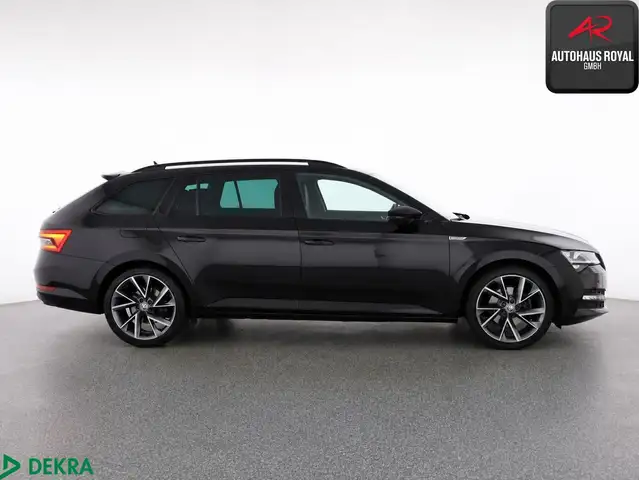 Skoda Superb view 6