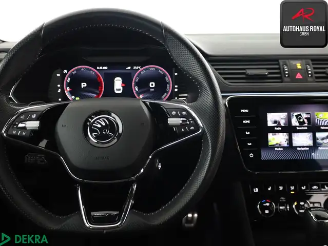 Skoda Superb view 10