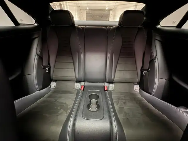 Mercedes-Benz E-Class view 16
