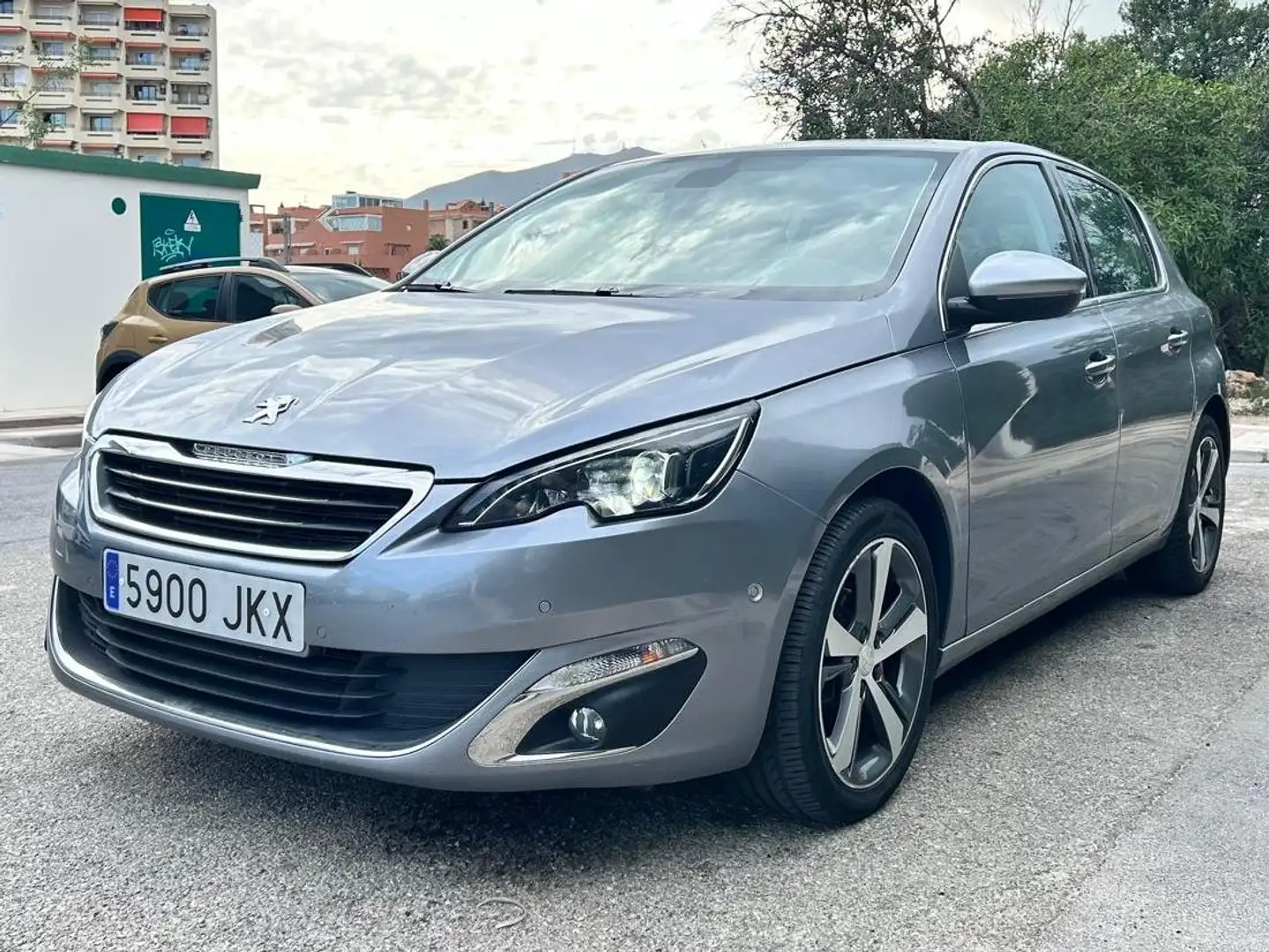 Peugeot 308 308 1.2 PureTech S - 1