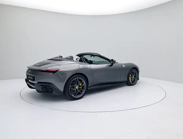 Ferrari Roma view 7