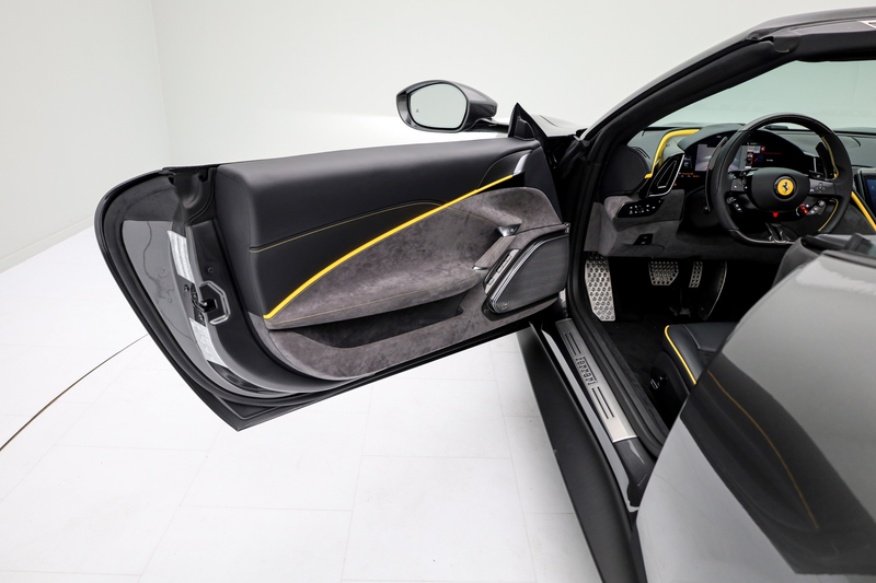 Ferrari Roma Spider - FERRARI HAMBURG — photo 13