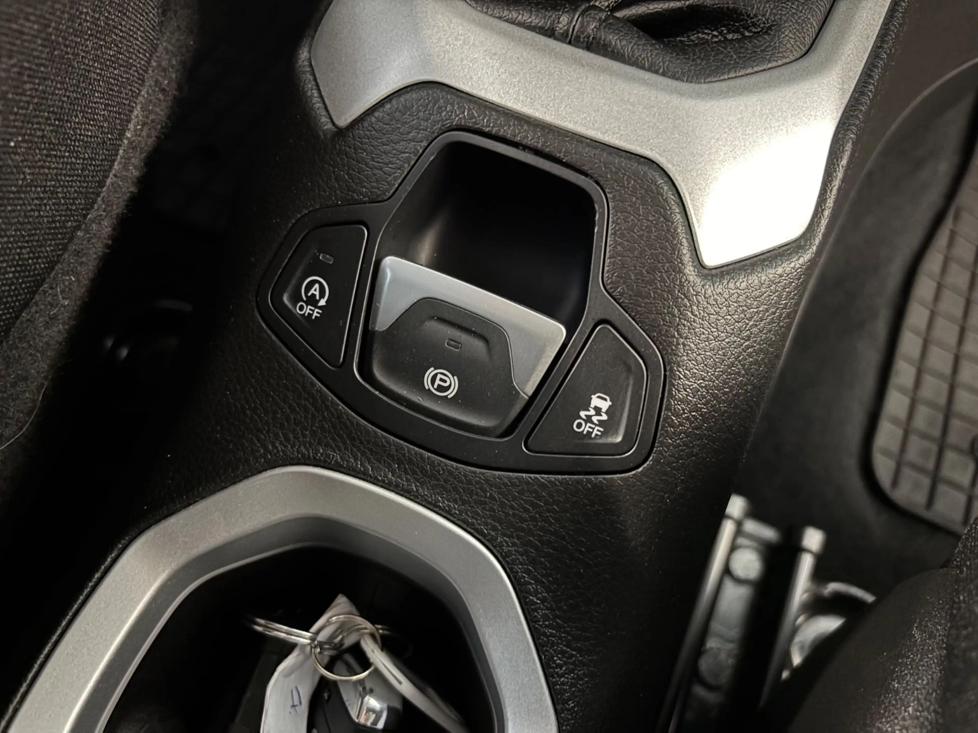 Jeep Renegade Longitude Adventure Edition FWD — photo 13