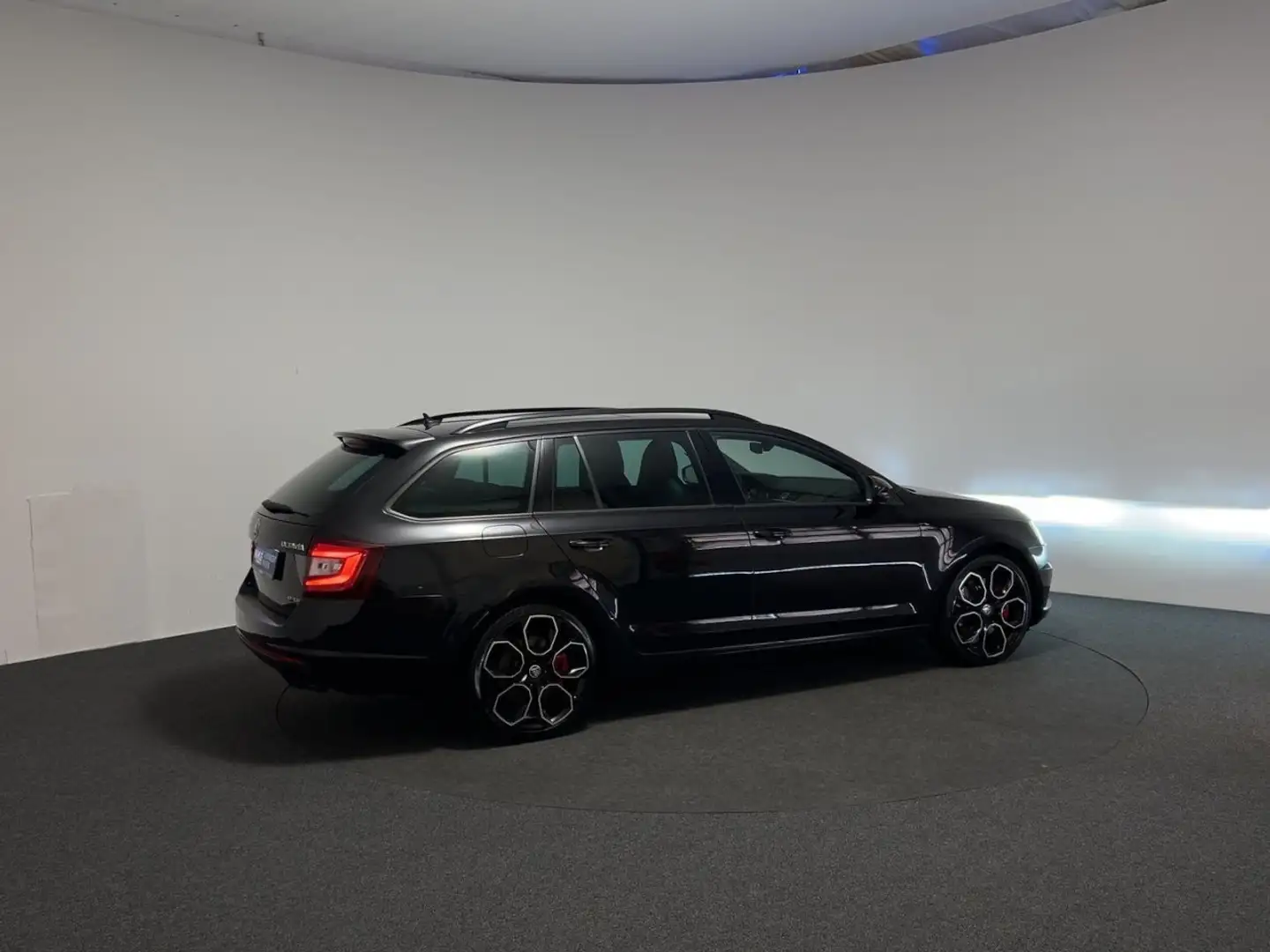 Skoda Octavia Combi RS 2.0 TSI DSG Klima Navi Rückfahrkamera Fekete - 2