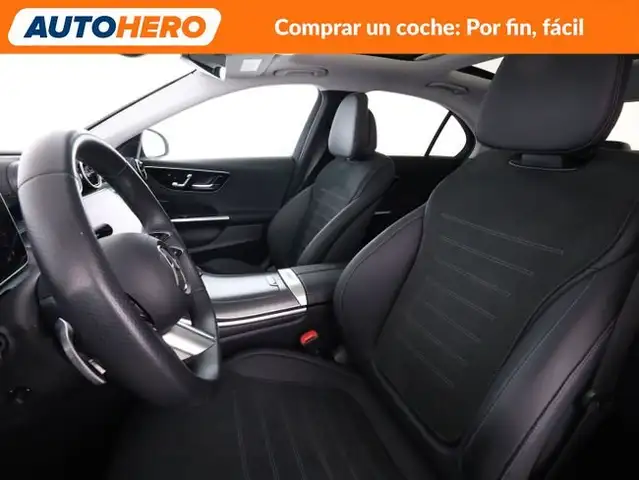 Mercedes-Benz C-Class view 11