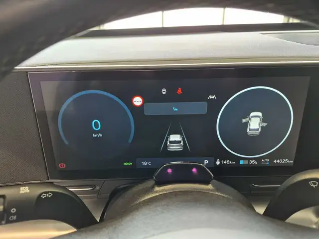 Hyundai Kona view 7