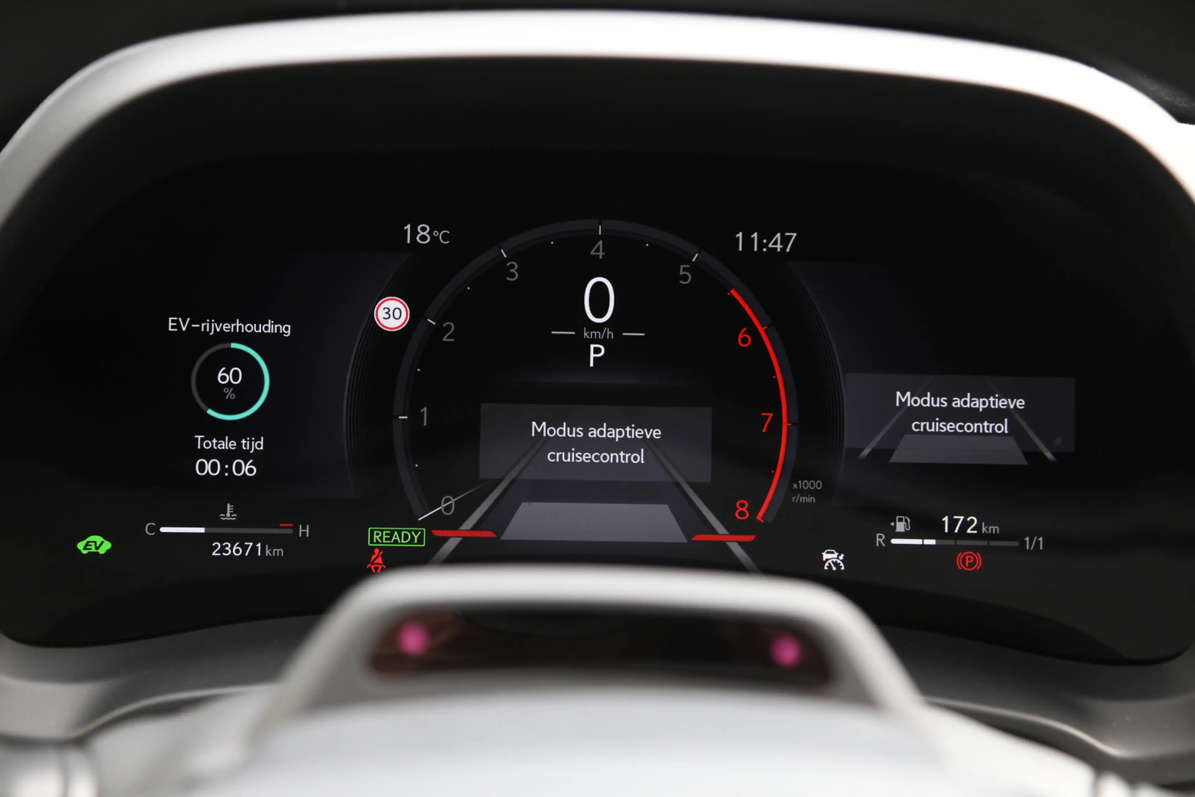 Lexus LBX 1.5 Original Edition 2WD Leer HuD 360view Mark Lev — photo 13