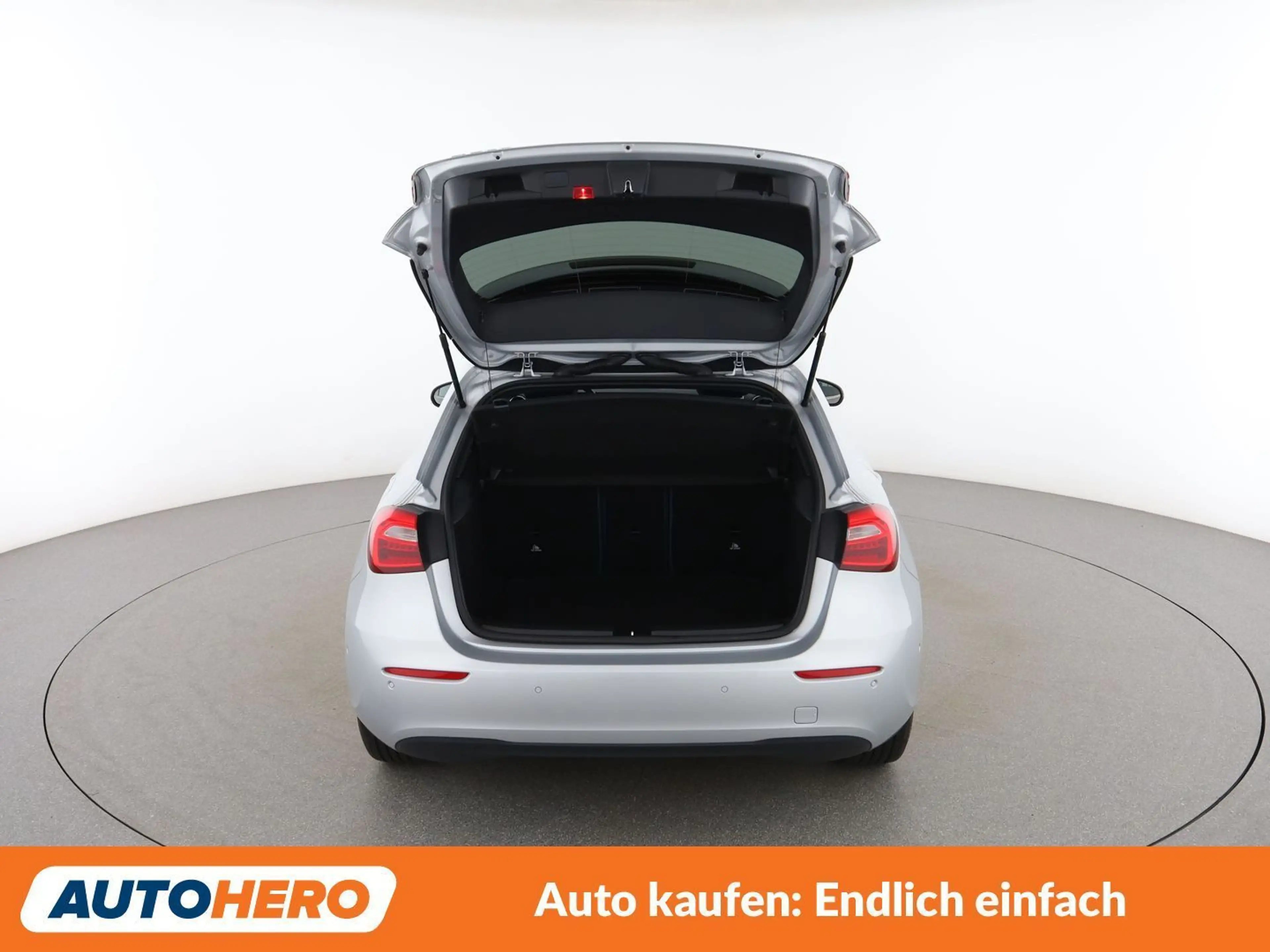 Mercedes-Benz A 200 A 200 — photo 16