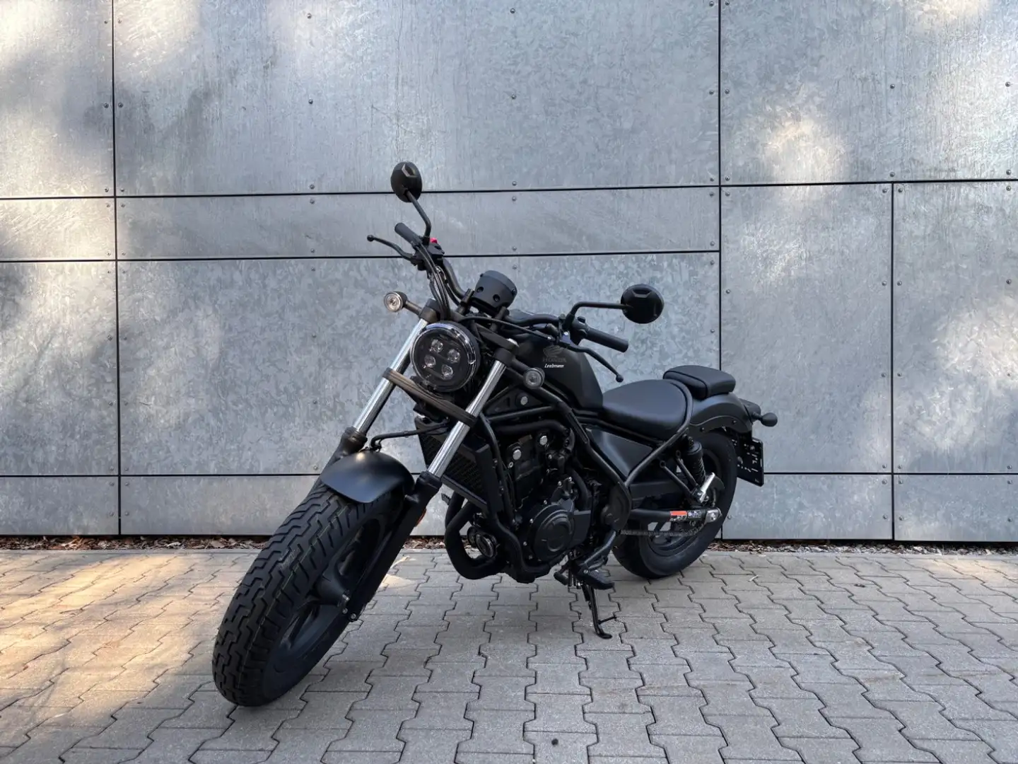 Honda CMX 500 Rebel (KRAD) 2025 auch Special Zwart - 2
