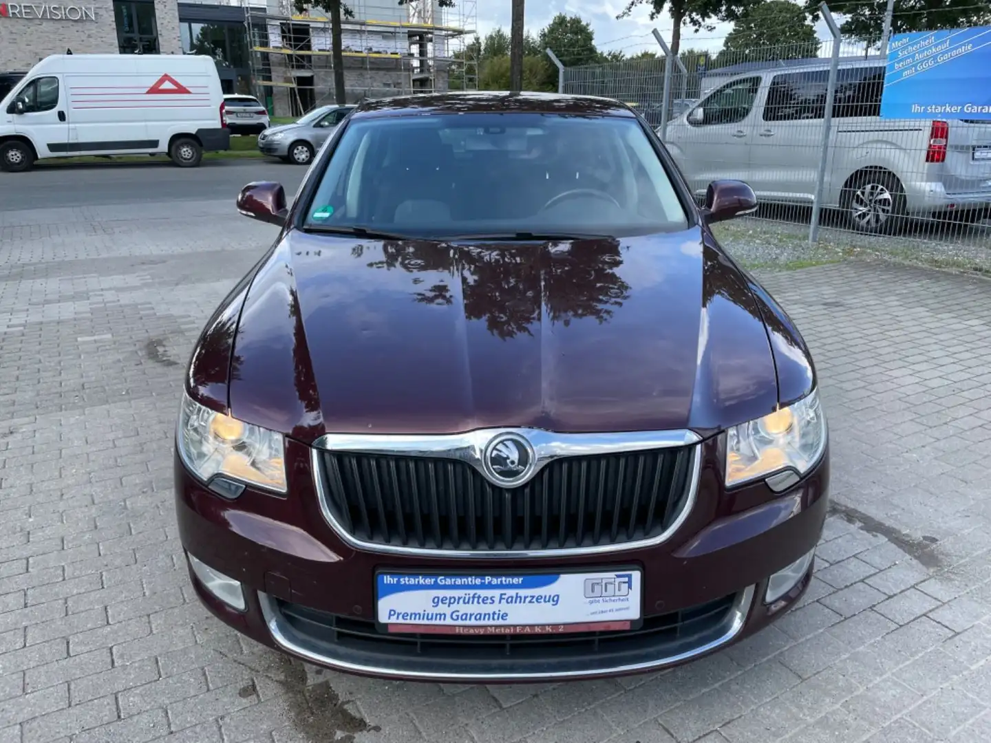 Skoda Superb Ambition 1,8 TSI Standheizung Park-Assist Rouge - 2