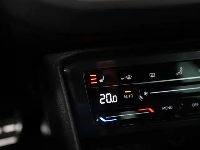 Volkswagen Tiguan view 14
