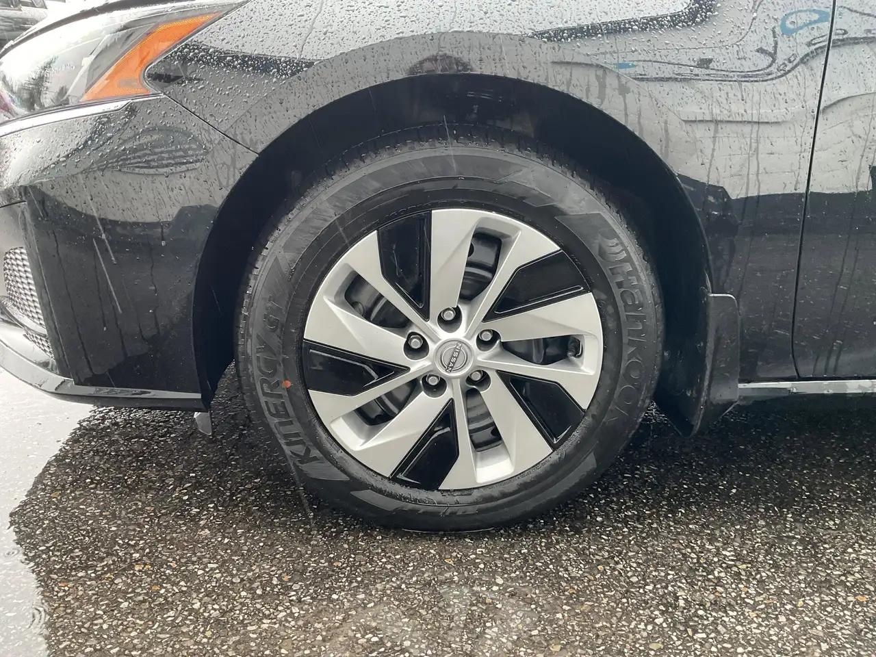 Nissan Altima снимка Nissan Altima