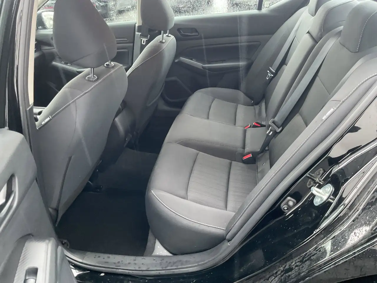 Nissan Altima снимка Nissan Altima