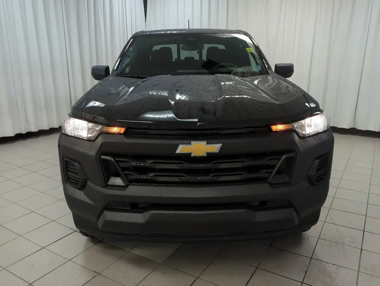 Chevrolet Colorado снимка Chevrolet Colorado