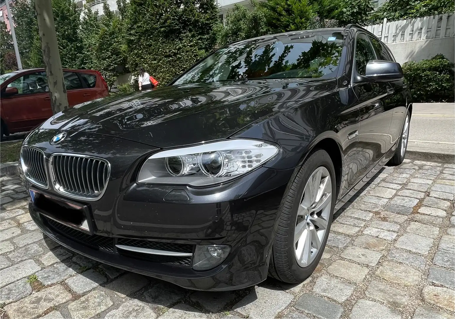 BMW 525 525d xDrive Touring Sport-Aut. - 2