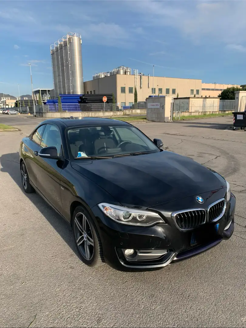 BMW 220 Serie 2 F22 Coupe 220d Coupe Sport 190cv auto Fekete - 2
