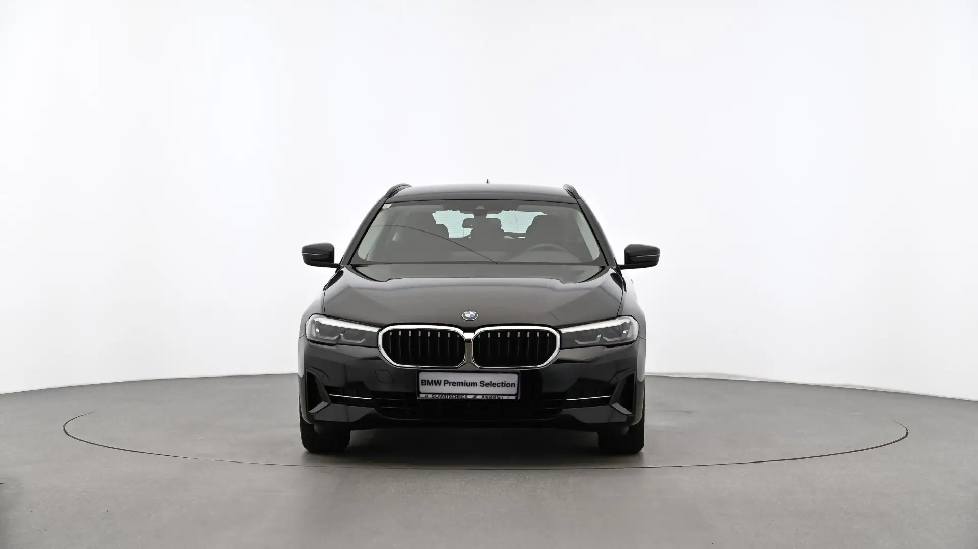 BMW 520 d G31 Schwarz - 2