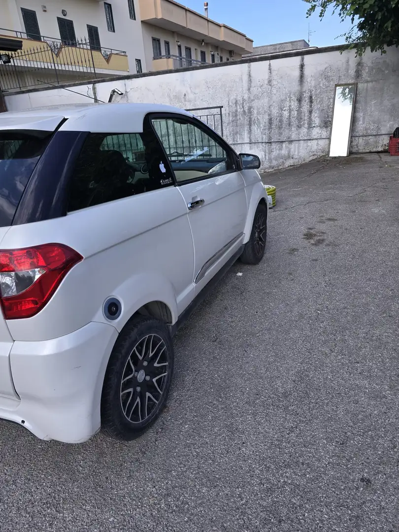Aixam Coupe bianca - 2
