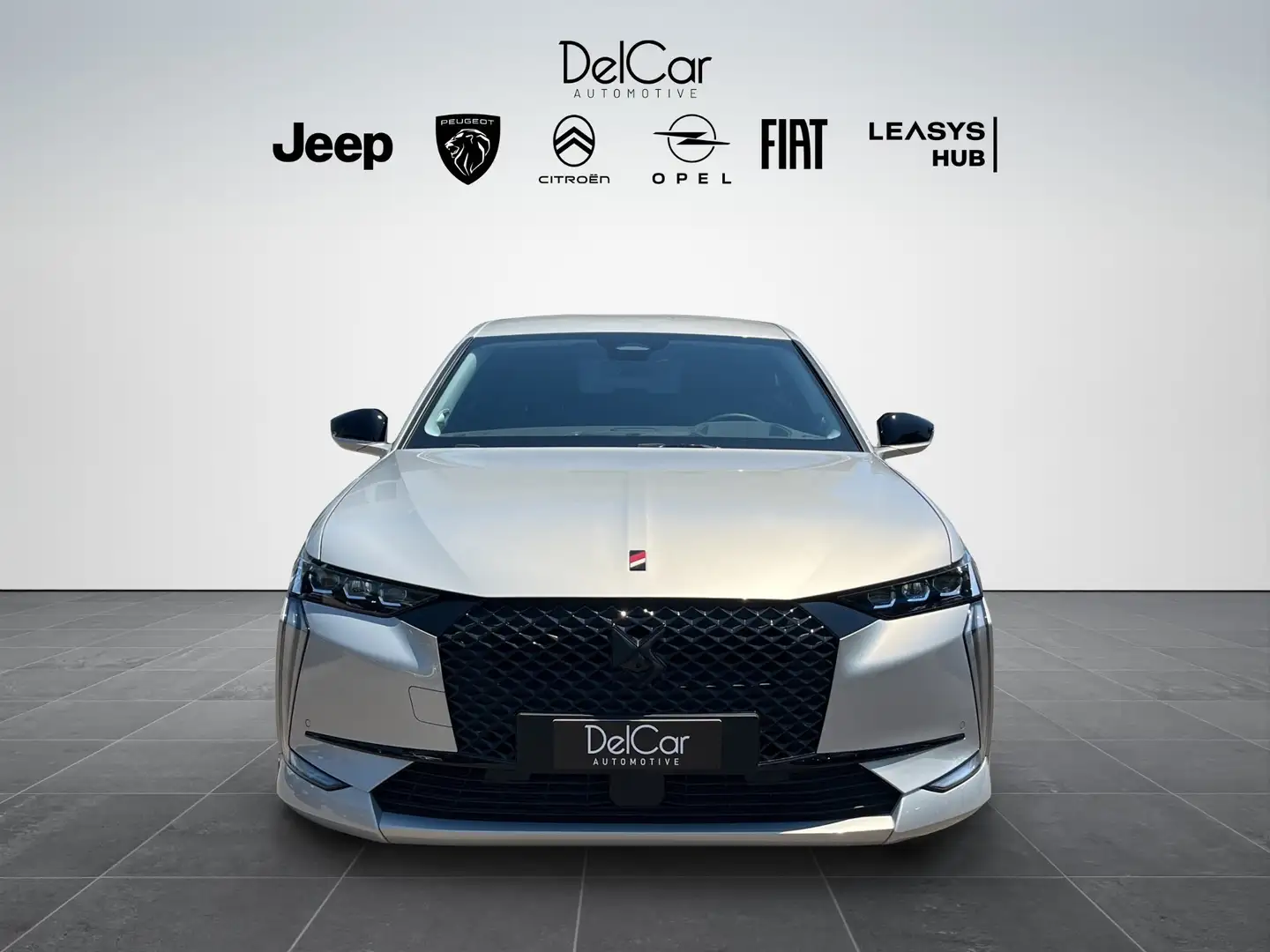 DS Automobiles DS 4 DS4 1.2 puretech Performance Line 130cv auto Brons - 1