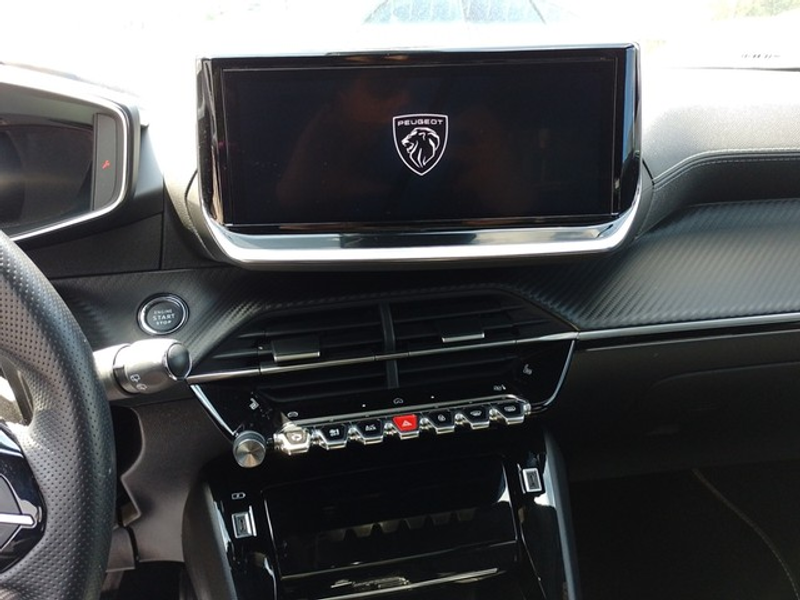 Peugeot 2008 (P1)(11.2019->) GT — photo 10