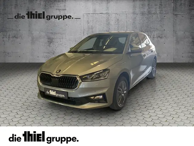 Skoda Fabia 1.0 TSI DSG Balance Kamera+LED+SmartLink+SHZ+LHZ