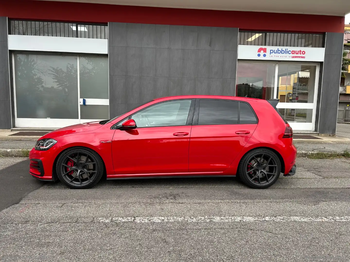 Volkswagen Golf GTI Perf. 2.0 245CV TSI DSG 5p. BMT Rot - 2