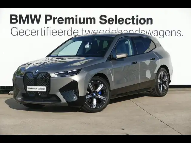 BMW iX xDrive40