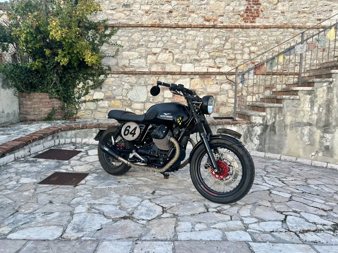 Moto Guzzi V 7