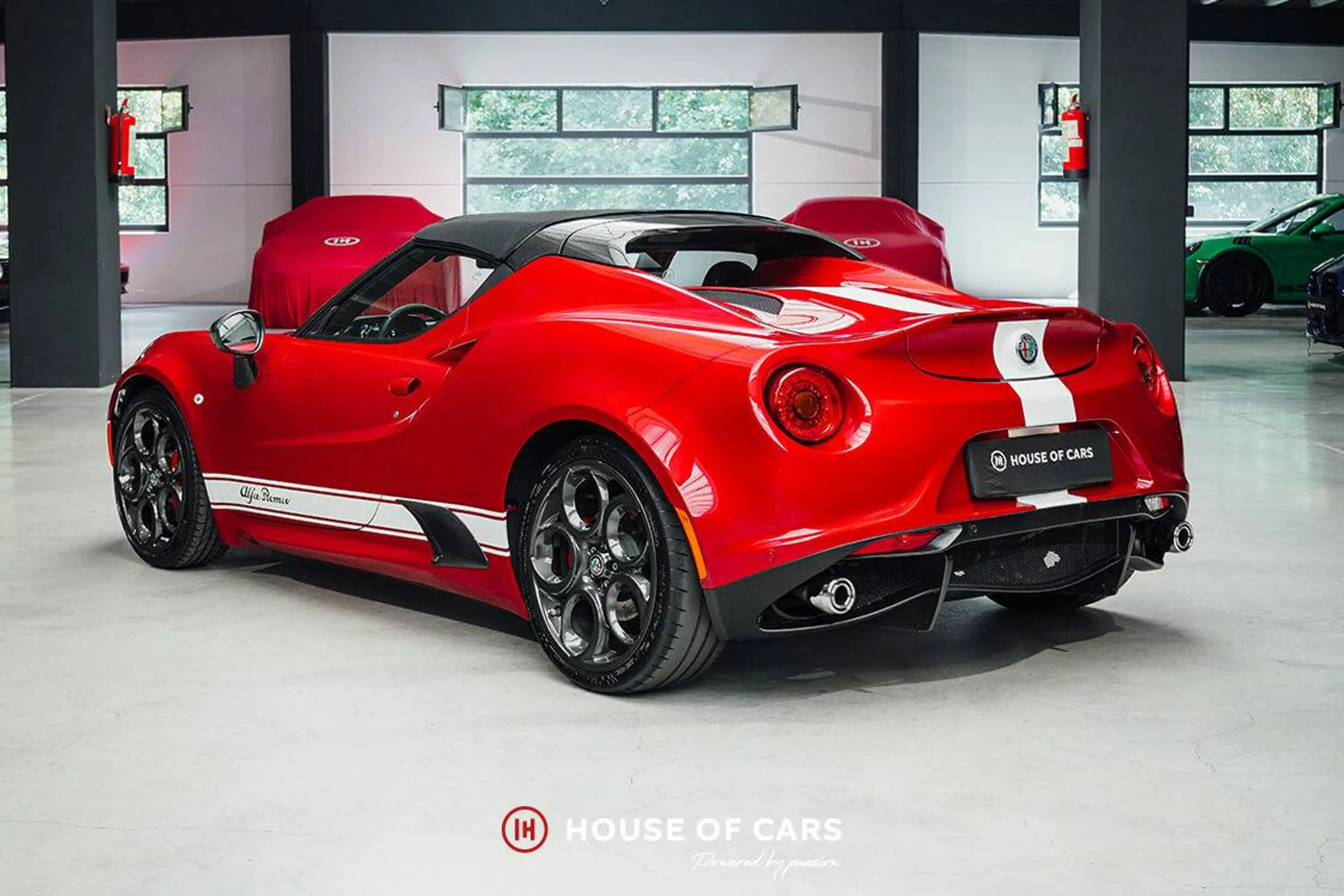 Alfa Romeo 4C Spider - Edizione Corsa - N° 10 / 35ex — photo 9