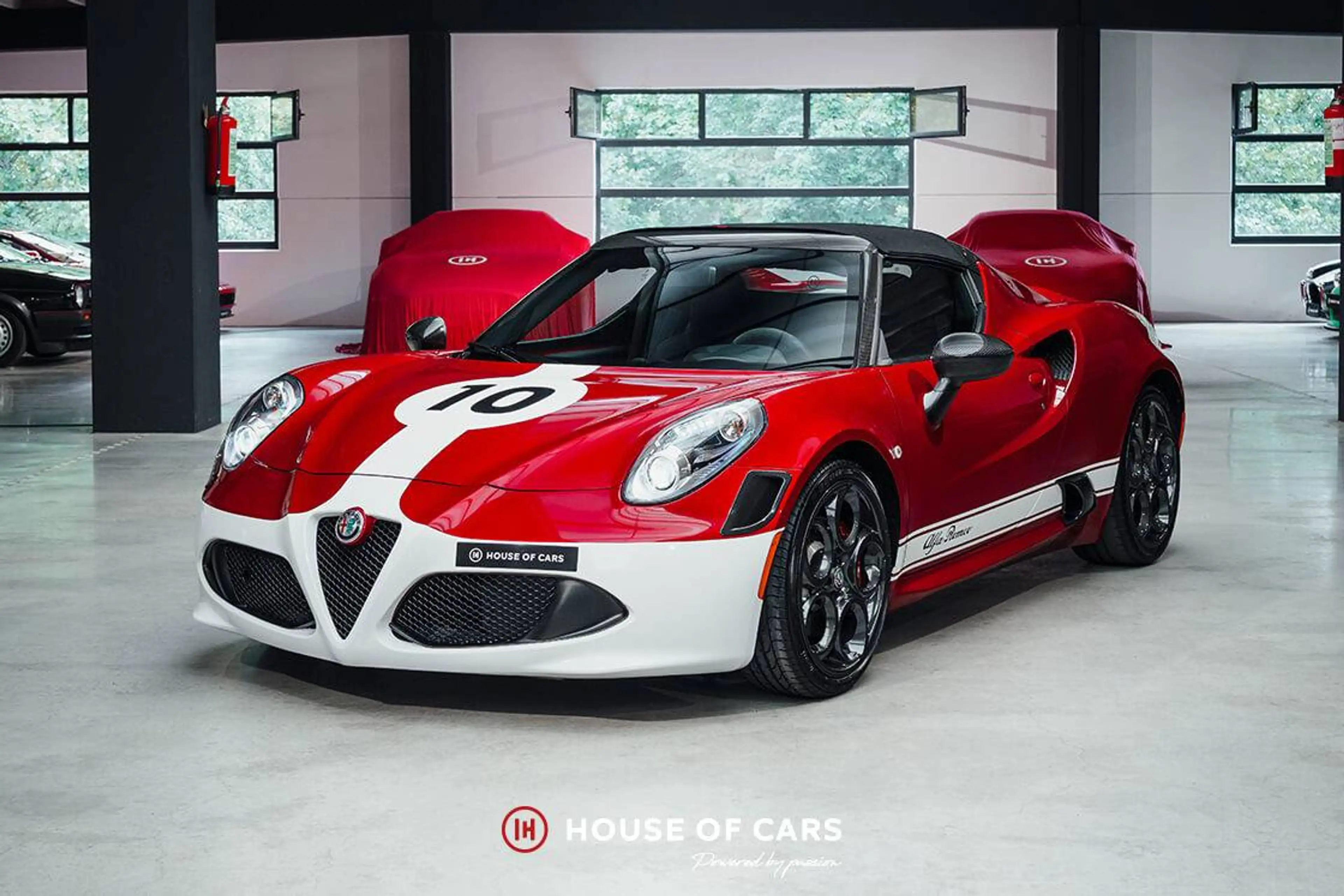 Alfa Romeo 4C Spider - Edizione Corsa - N° 10 / 35ex — photo 2