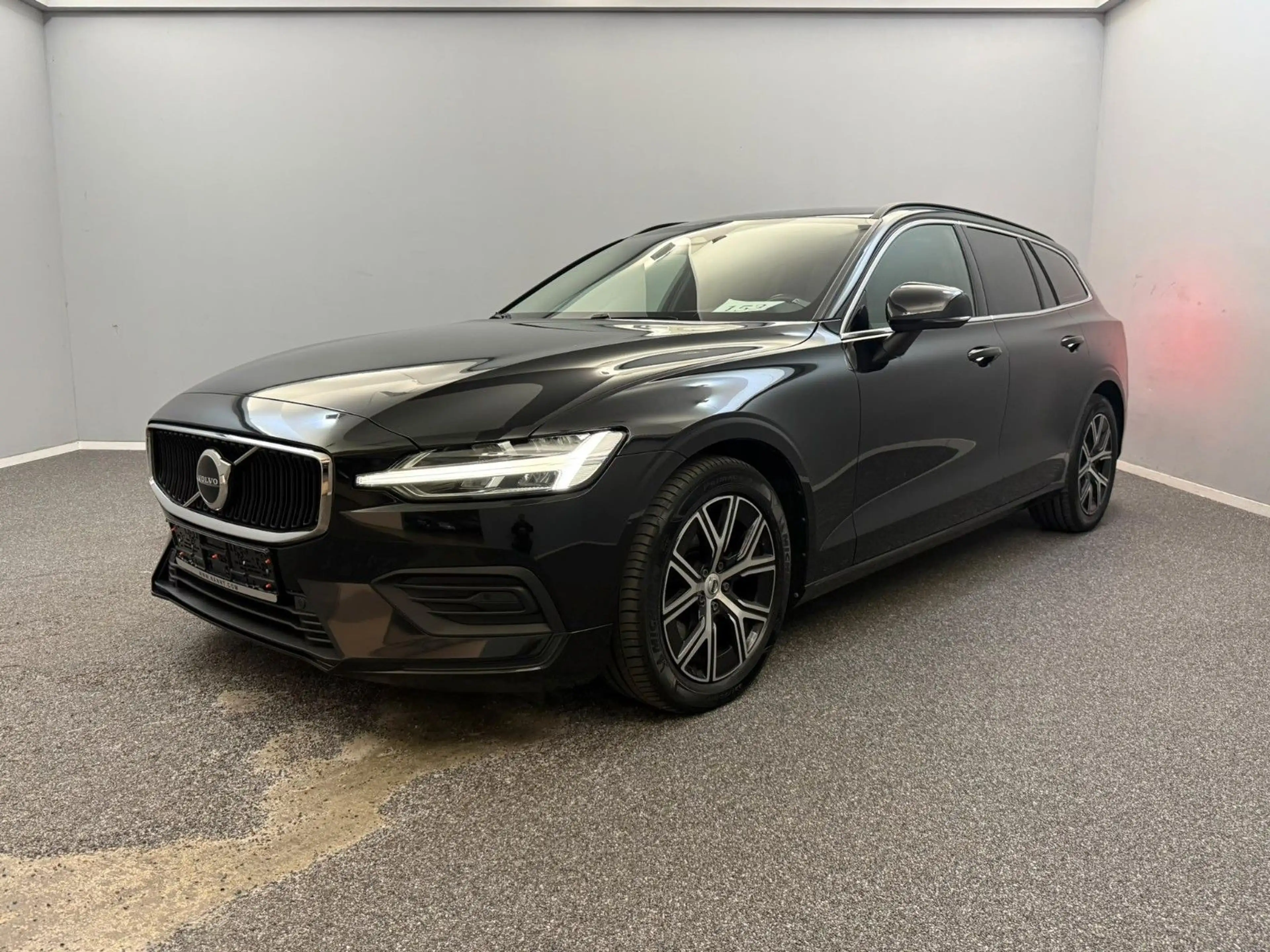Volvo V60 Core*LED*WINTER-PAKET*AHK*KAMERA*TOP