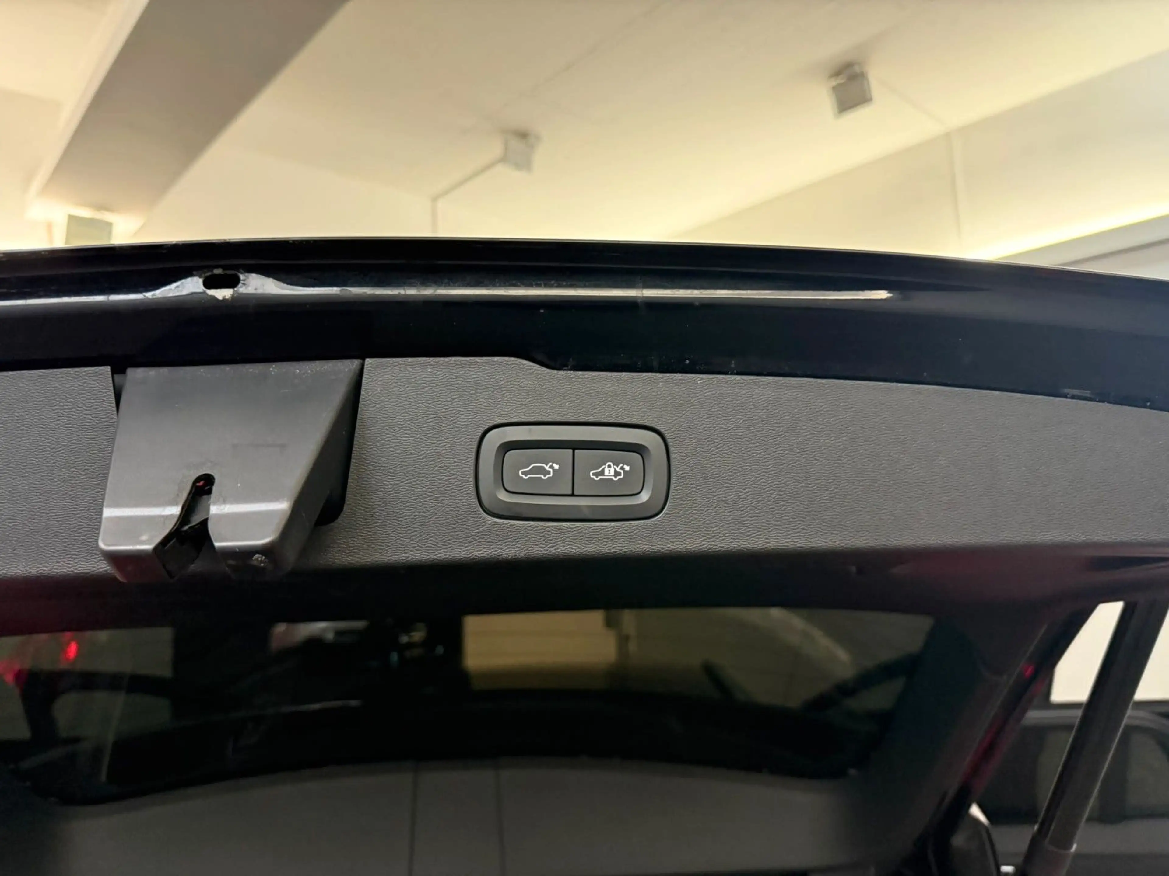 Volvo V60 Core*LED*WINTER-PAKET*AHK*KAMERA*TOP — photo 15
