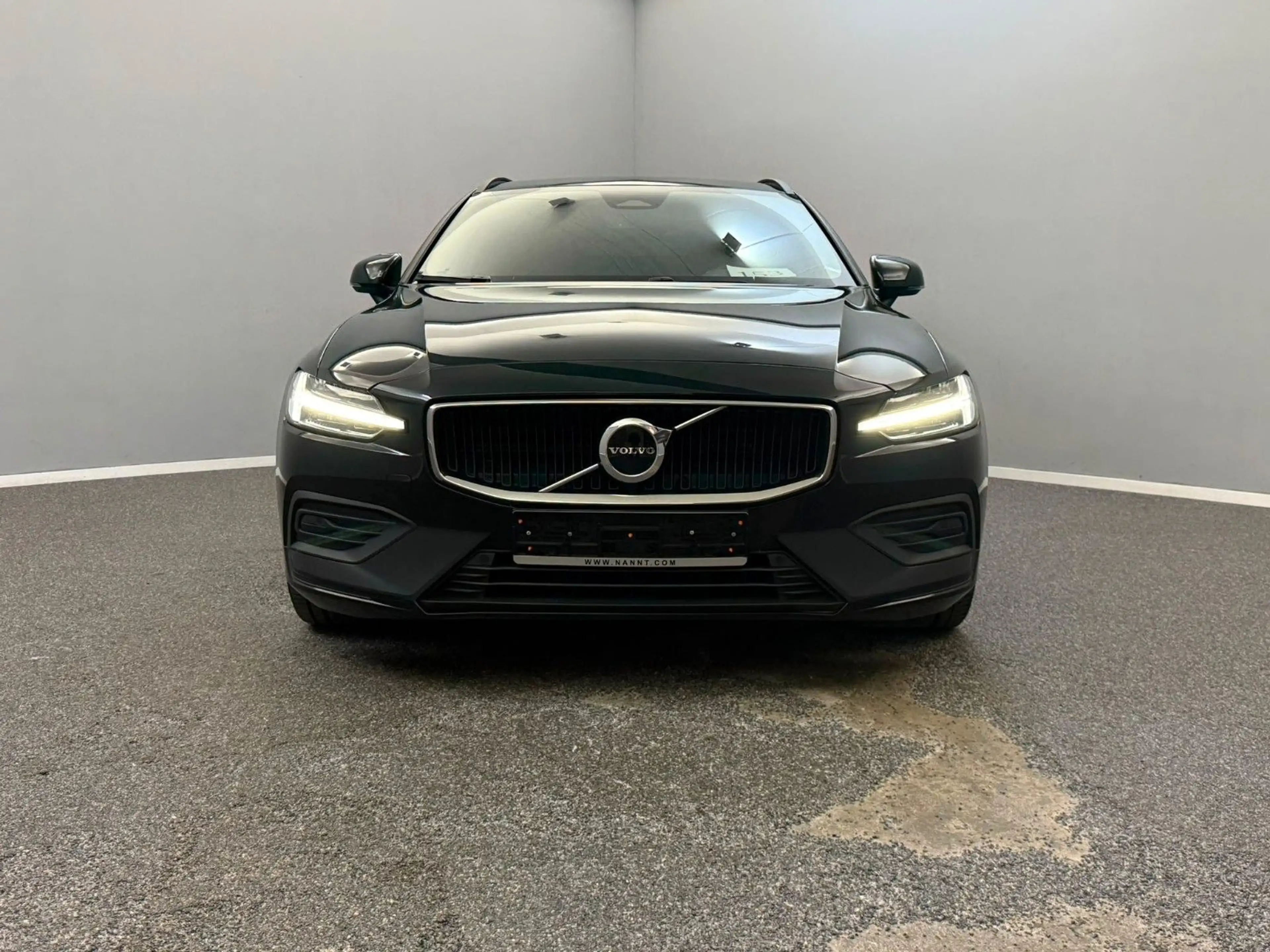 Volvo V60 Core*LED*WINTER-PAKET*AHK*KAMERA*TOP — photo 2