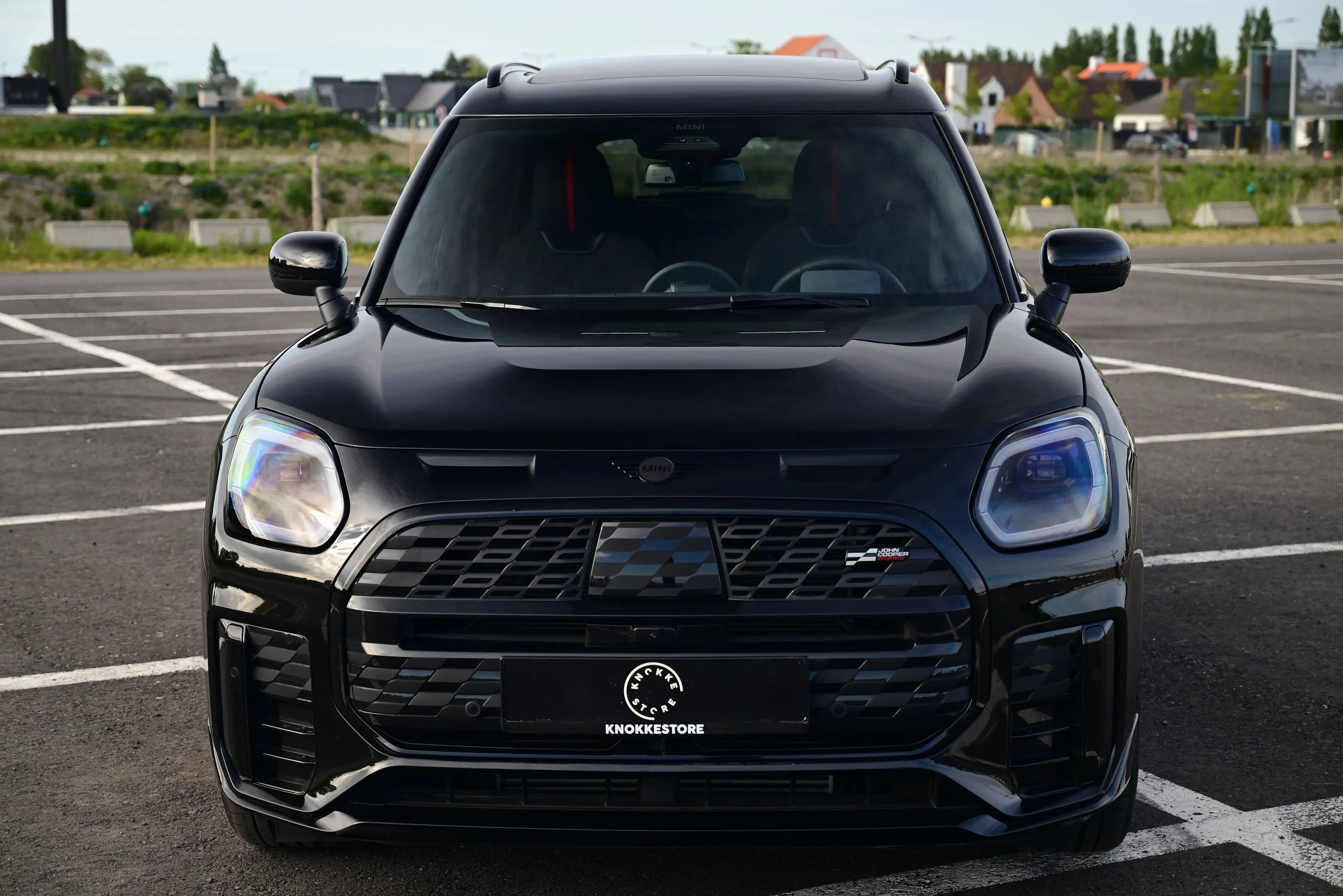 MINI Countryman C JCW TRIM / AUT / SUNROOF / LEATHER / 360 CAMERA / FULL BLACK / ADAPTIVE CRUISE — photo 8