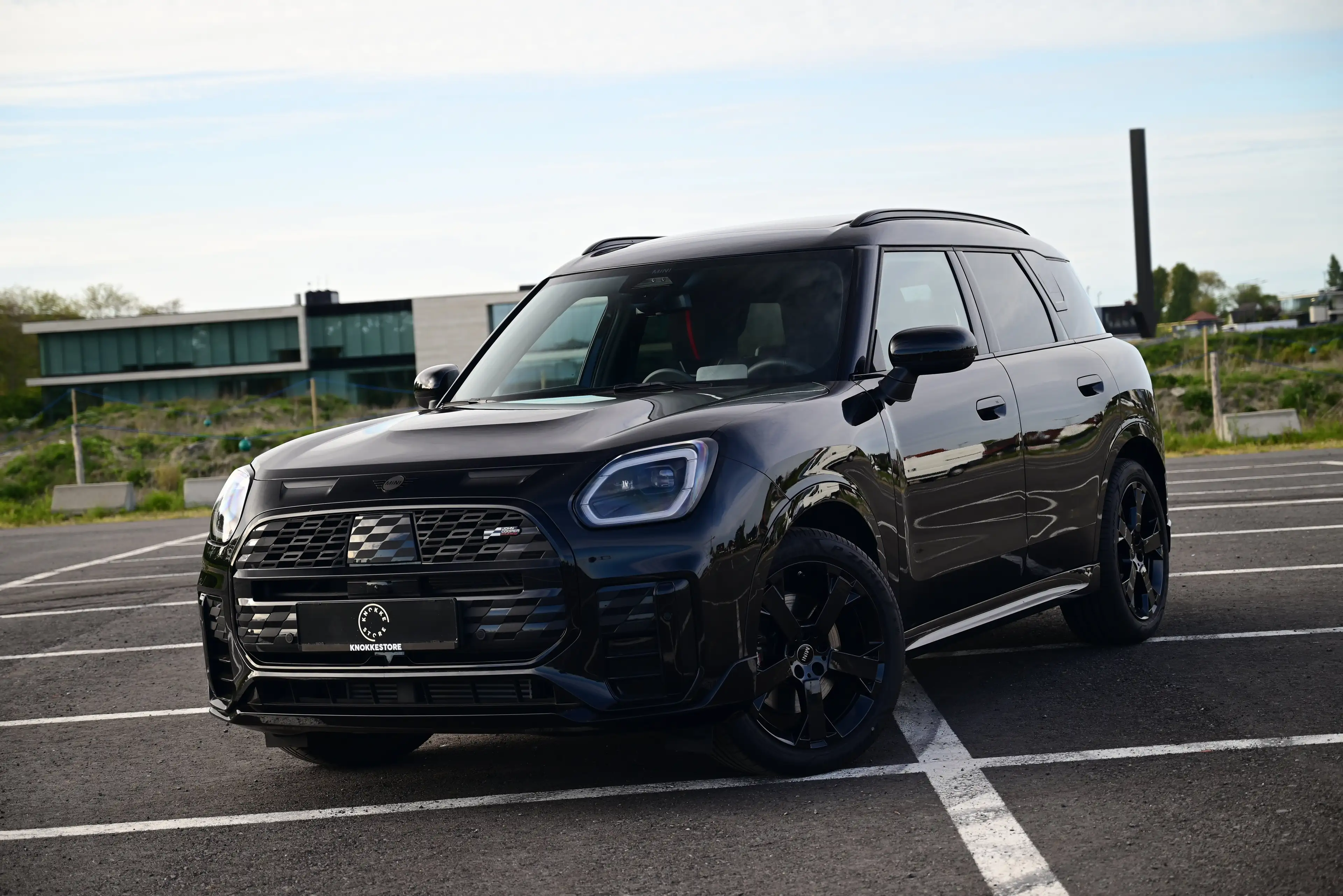 MINI Countryman C JCW TRIM / AUT / SUNROOF / LEATHER / 360 CAMERA / FULL BLACK / ADAPTIVE CRUISE