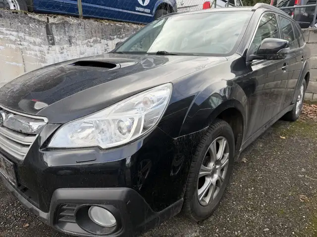 Subaru OUTBACK AWD