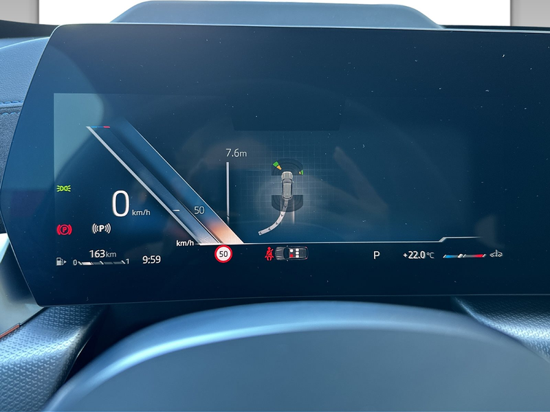BMW X1 sDrive20i M Sport AHK Pano 20" HUD LED RFK — photo 9