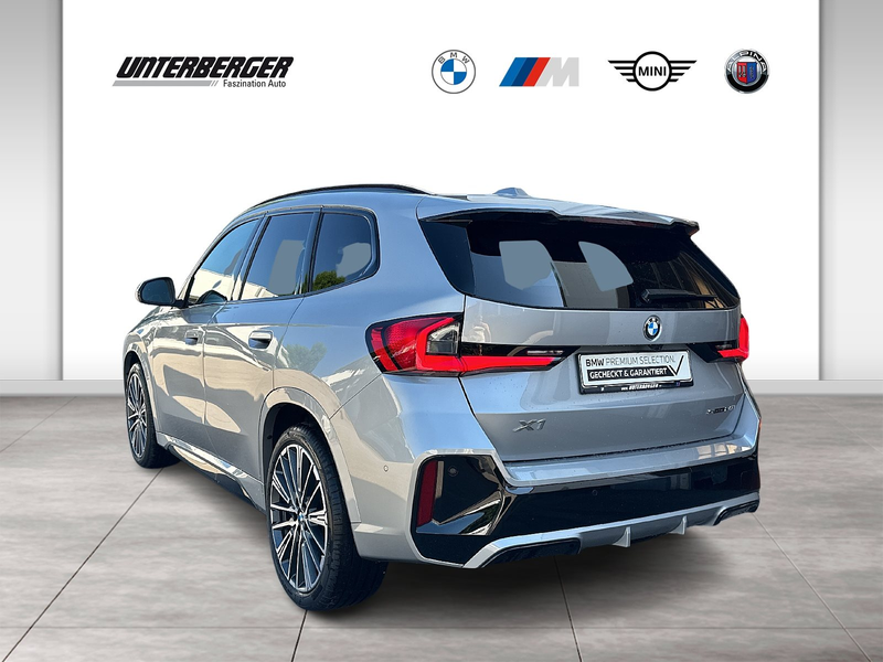 BMW X1 sDrive20i M Sport AHK Pano 20" HUD LED RFK — photo 4