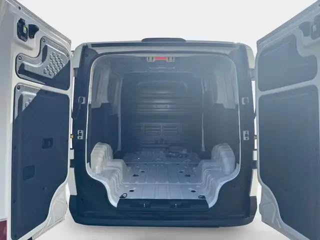 Kia PV5 Cargo view 11