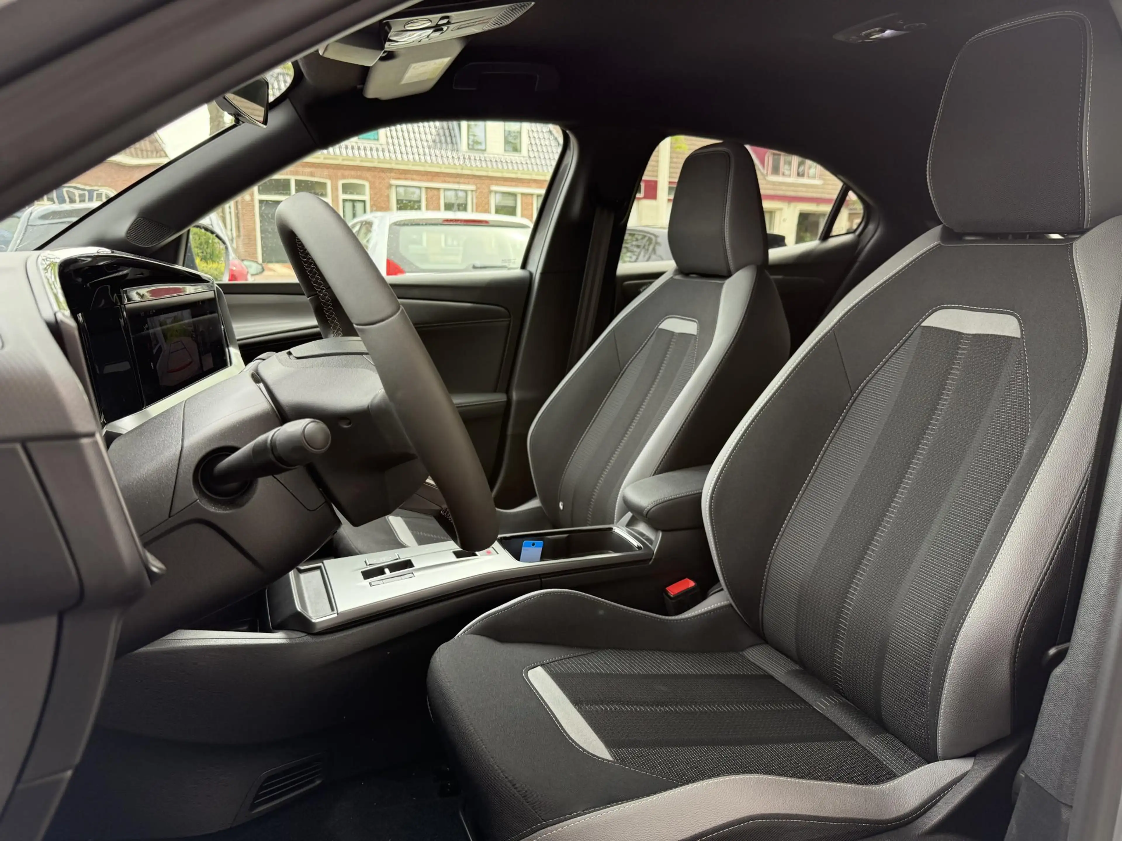 Opel Mokka-E Electric GS 54 kWh | Two Tone | Achteruitrijcamera — photo 8