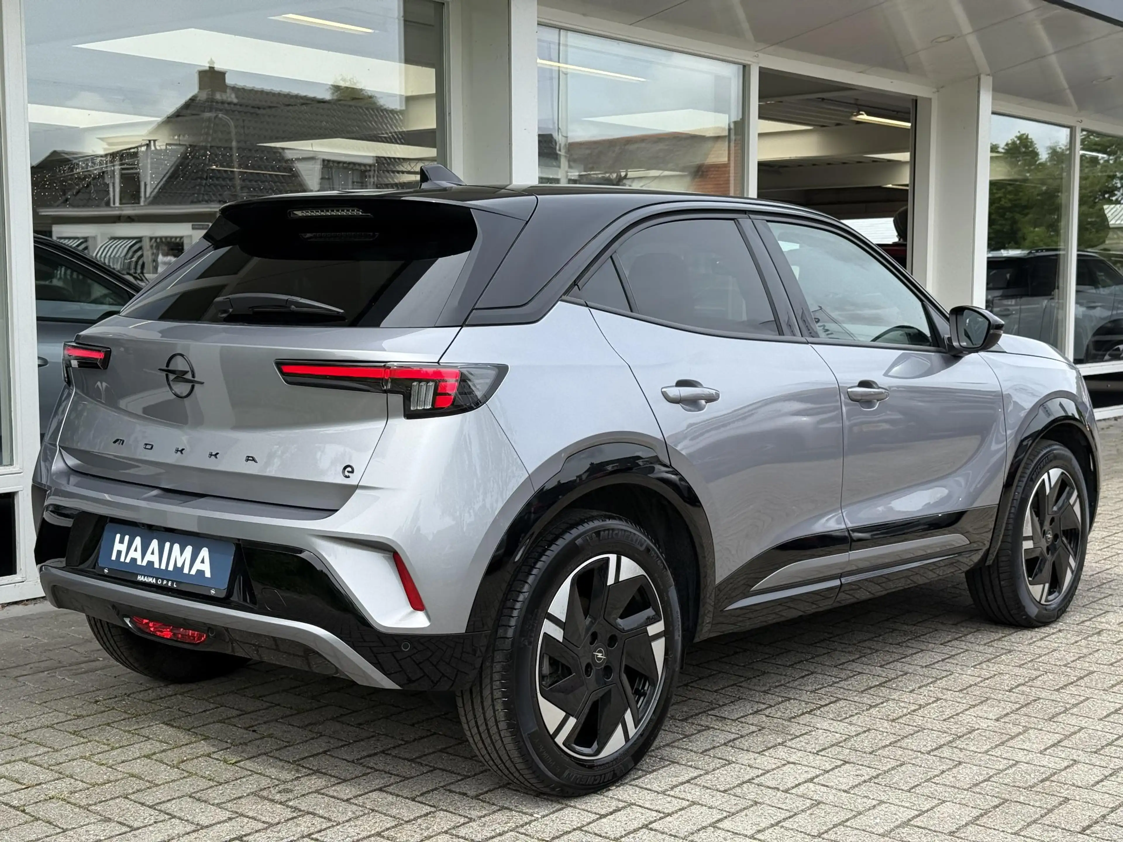 Opel Mokka-E Electric GS 54 kWh | Two Tone | Achteruitrijcamera — photo 4