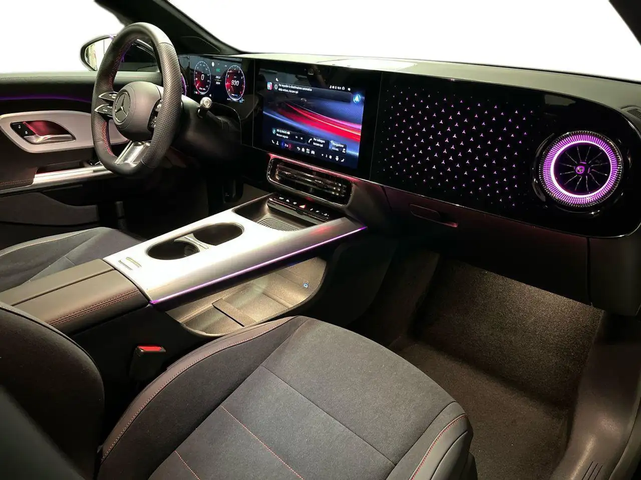 Mercedes-Benz CLA 2026 — фото 15