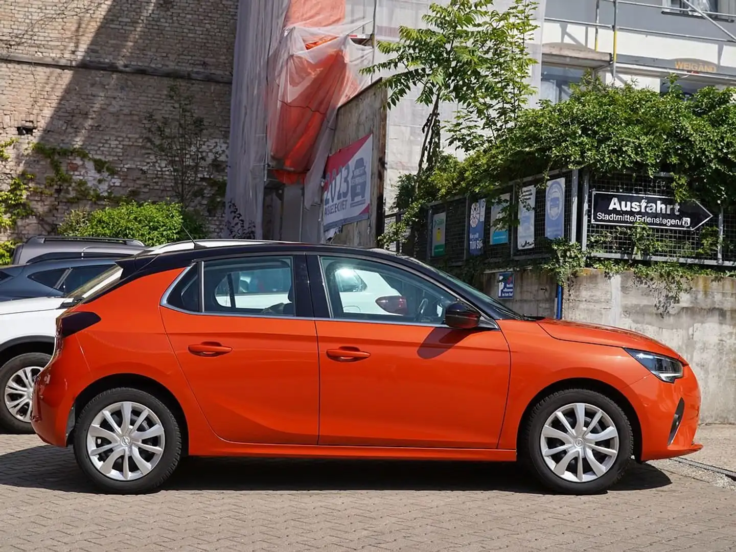 Opel Corsa Elegance Orange - 2